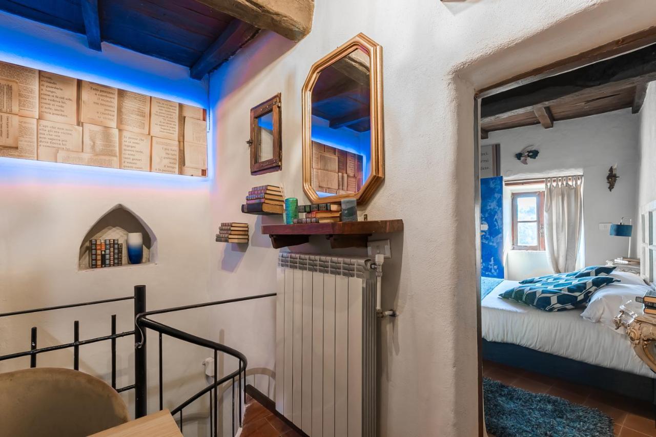 Opera Suites - Le Notti Bianche Calcata Esterno foto