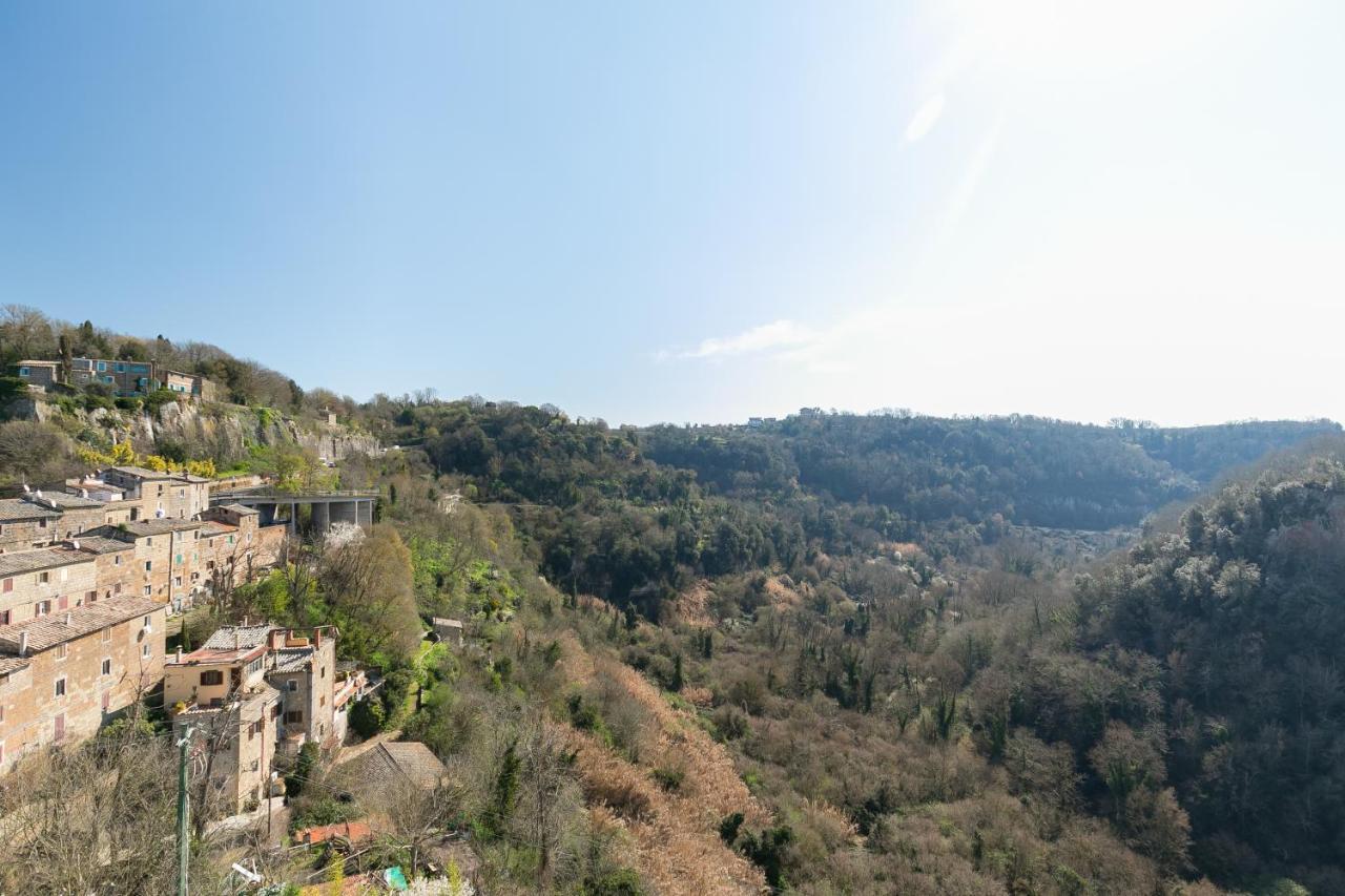 Opera Suites - Le Notti Bianche Calcata Esterno foto